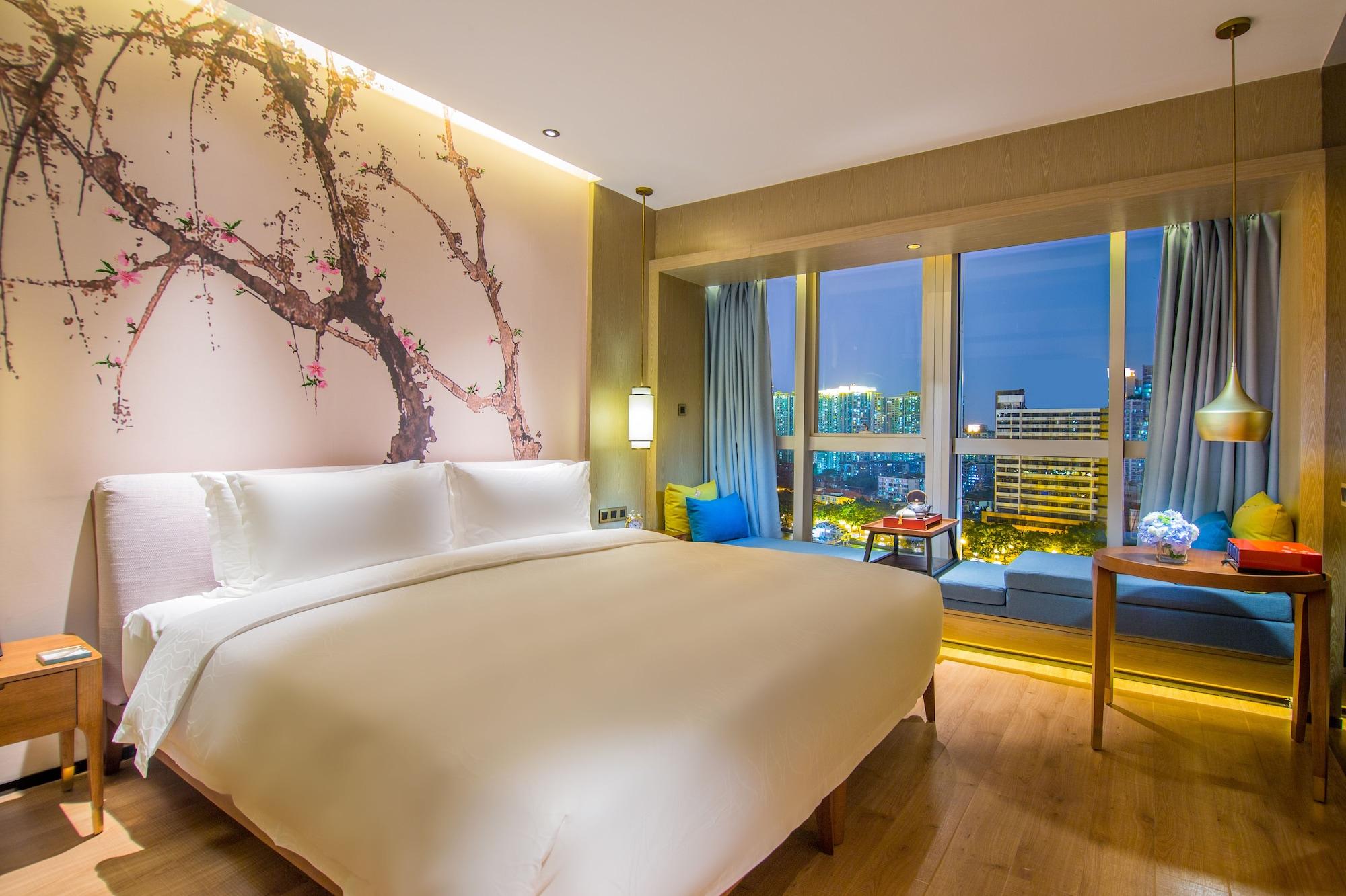 Howard Johnson Riverview Hotel Гуанджоу Екстериор снимка