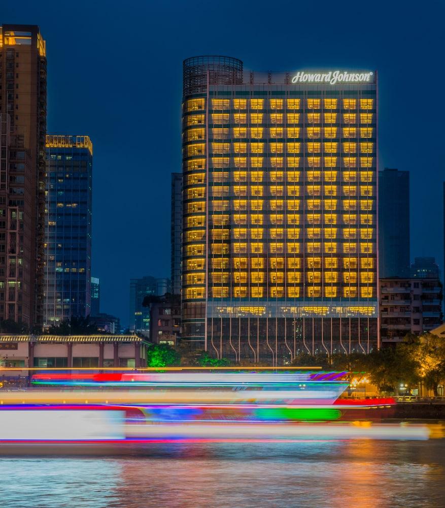 Howard Johnson Riverview Hotel Гуанджоу Екстериор снимка
