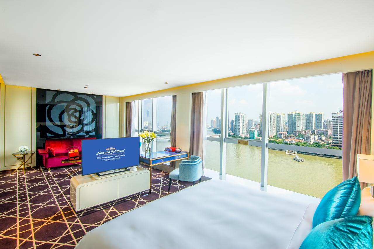 Howard Johnson Riverview Hotel Гуанджоу Екстериор снимка