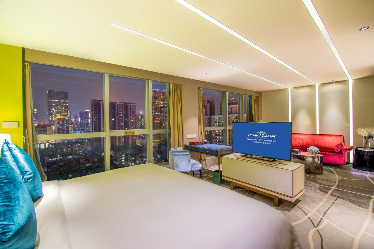 Howard Johnson Riverview Hotel Гуанджоу Екстериор снимка